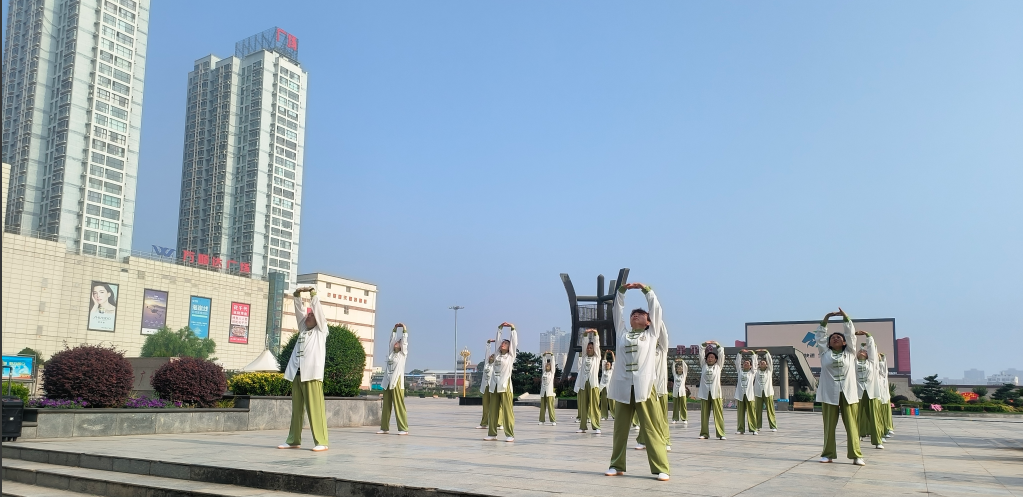 周口市举行2025年“百市千县”中医药文化惠民活动